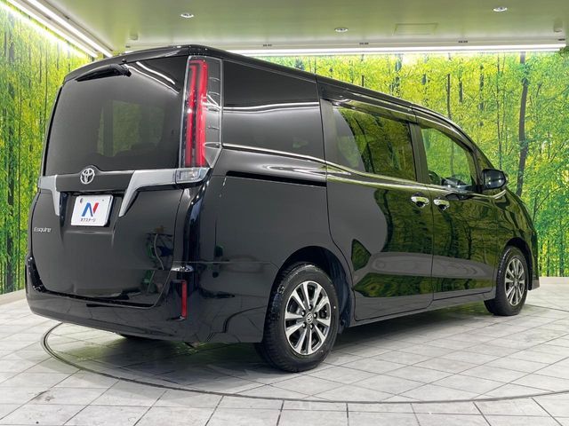 TOYOTA ESQUIRE 2019