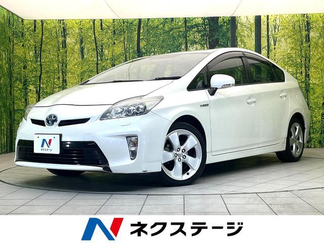TOYOTA PRIUS 2012
