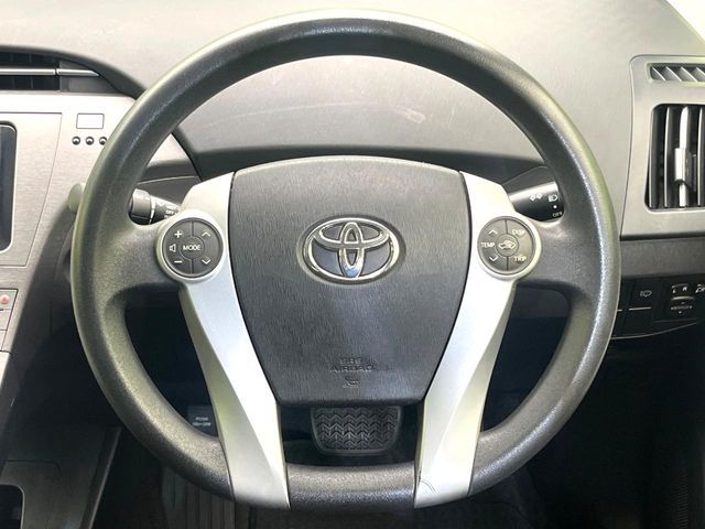 TOYOTA PRIUS 2012