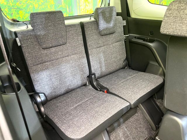 TOYOTA SIENTA HYBRID 2024