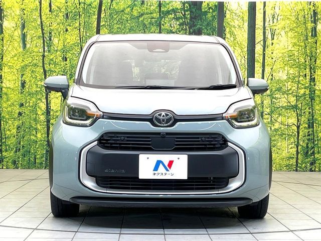 TOYOTA SIENTA HYBRID 2024