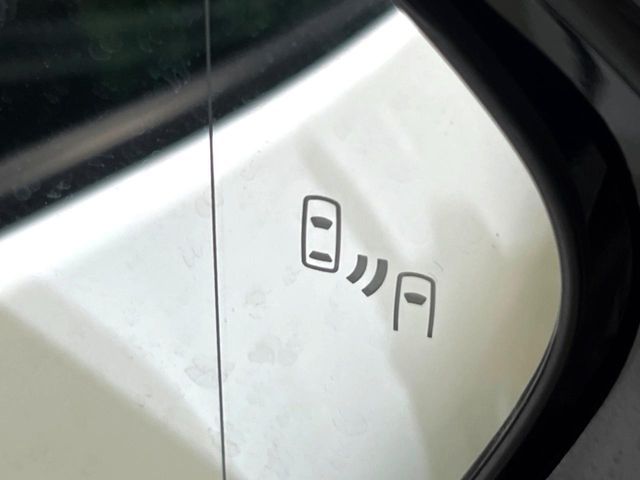 TOYOTA PRIUS PHV 2018