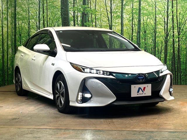 TOYOTA PRIUS PHV 2018