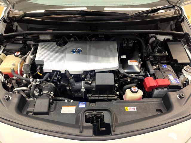 TOYOTA PRIUS PHV 2018