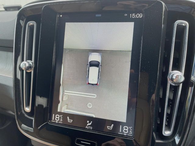 VOLVO VOLVO XC40 2021