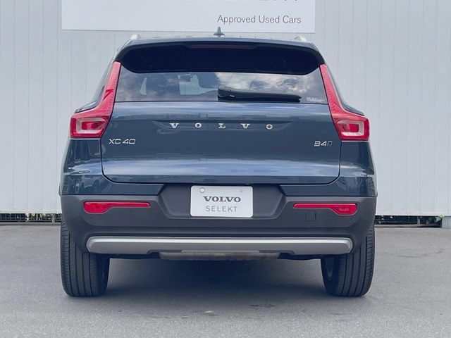 VOLVO VOLVO XC40 2021