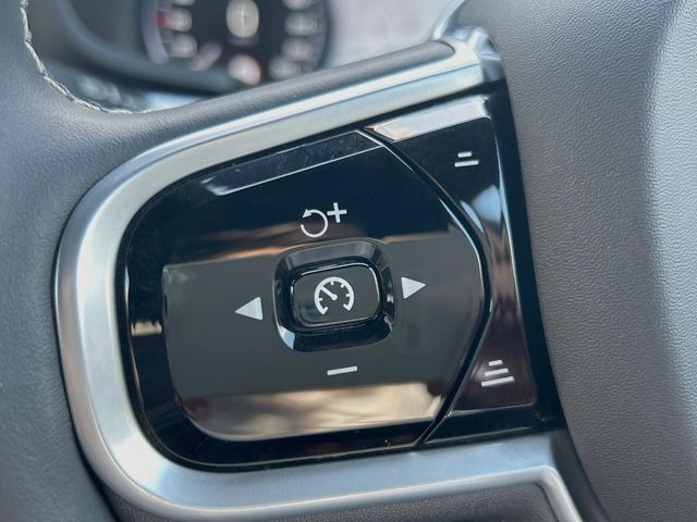 VOLVO VOLVO V60 2021