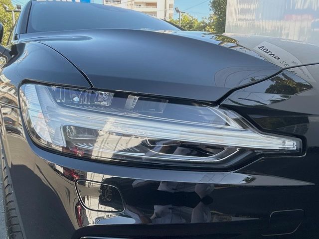 VOLVO VOLVO V60 2021