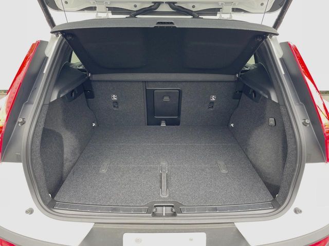 VOLVO VOLVO XC40 2024