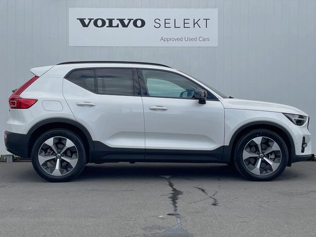VOLVO VOLVO XC40 2024
