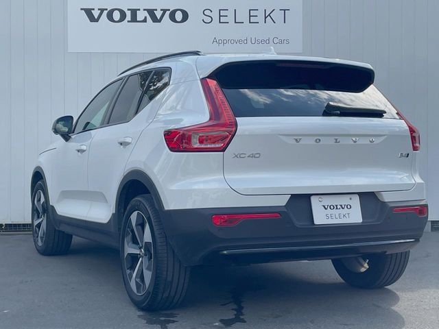 VOLVO VOLVO XC40 2024