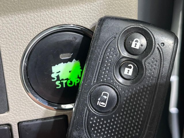 DAIHATSU TANTO 4WD 2013