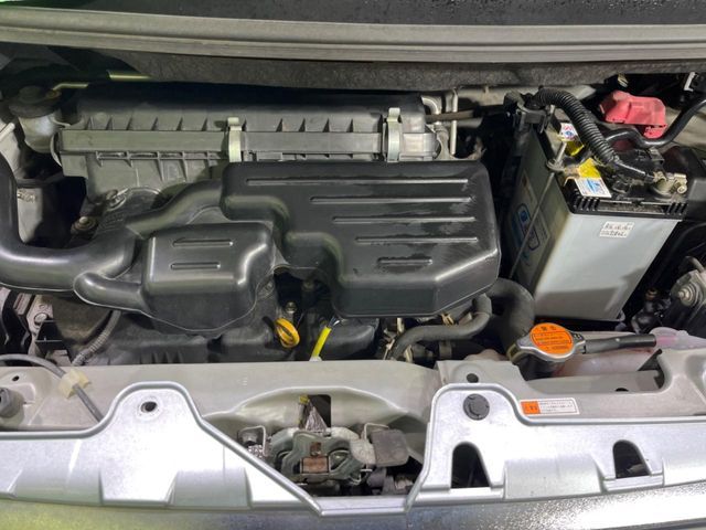 DAIHATSU TANTO 4WD 2013