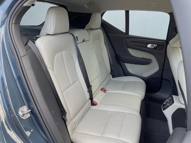 VOLVO VOLVO XC40 2019