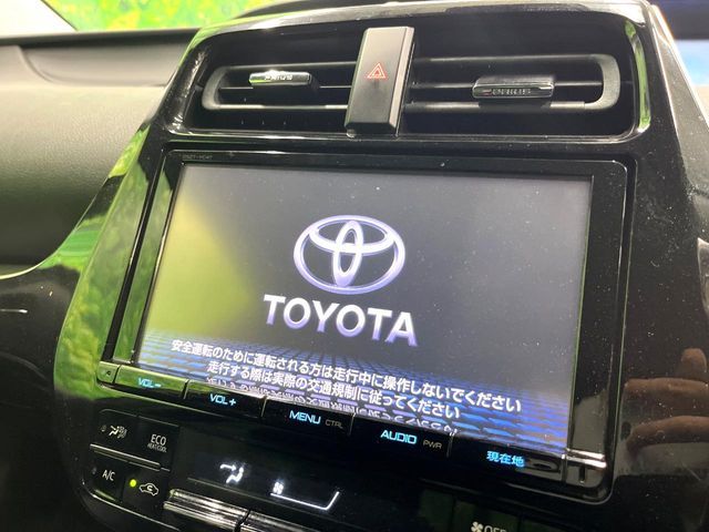 TOYOTA PRIUS 2016