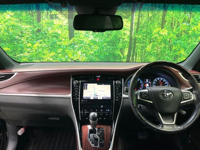 TOYOTA HARRIER 2WD 2015