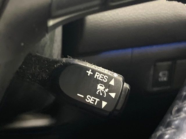 TOYOTA HARRIER 2WD 2015