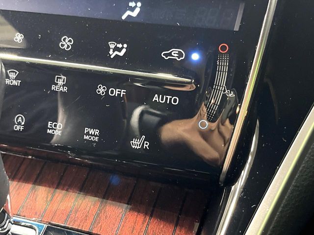 TOYOTA HARRIER 2WD 2015