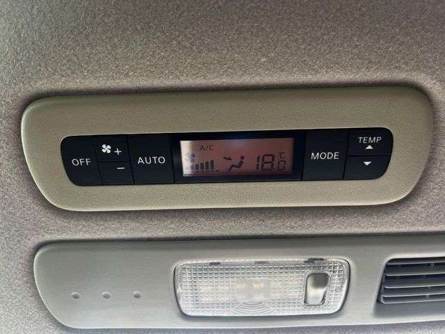 NISSAN SERENA  S-HYBRID 2013