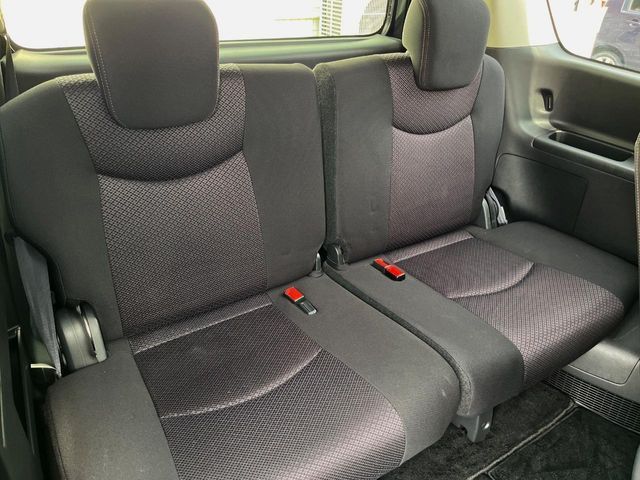 NISSAN SERENA  S-HYBRID 2013