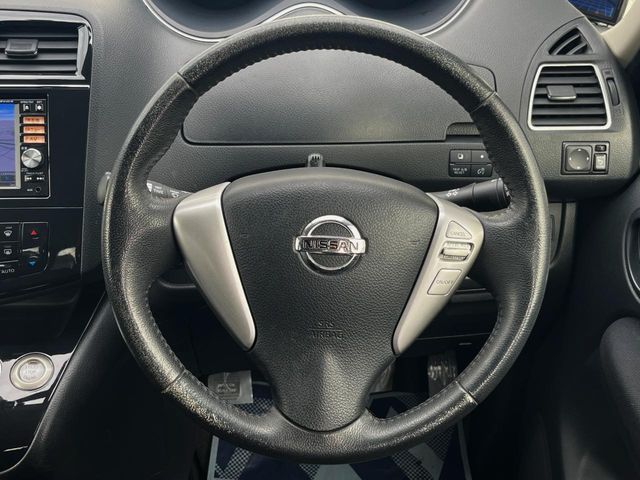 NISSAN SERENA  S-HYBRID 2013