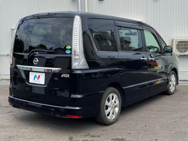 NISSAN SERENA  S-HYBRID 2013