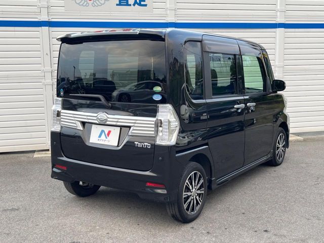 DAIHATSU TANTO CUSTOM 2017