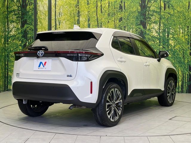 TOYOTA YARIS CROSS HYBRID 2021