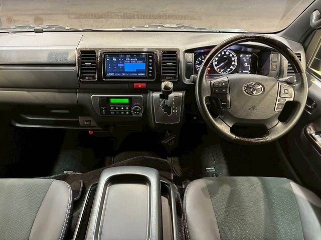 TOYOTA HIACE van 2WD 2022