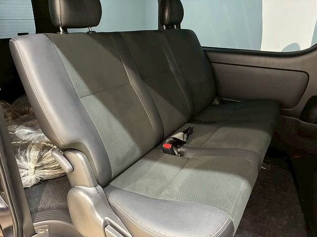 TOYOTA HIACE van 2WD 2022