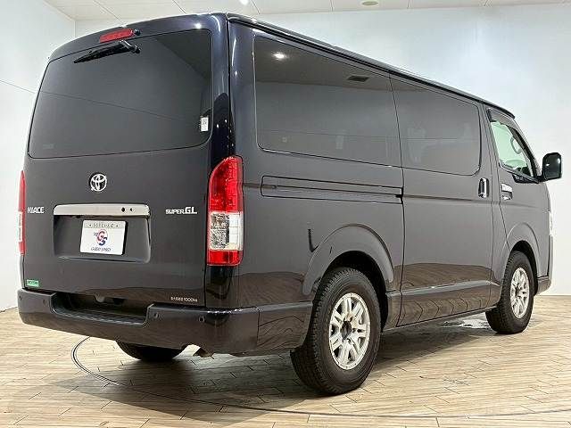 TOYOTA HIACE van 2WD 2022