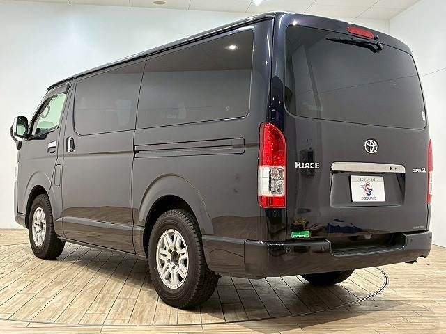 TOYOTA HIACE van 2WD 2022