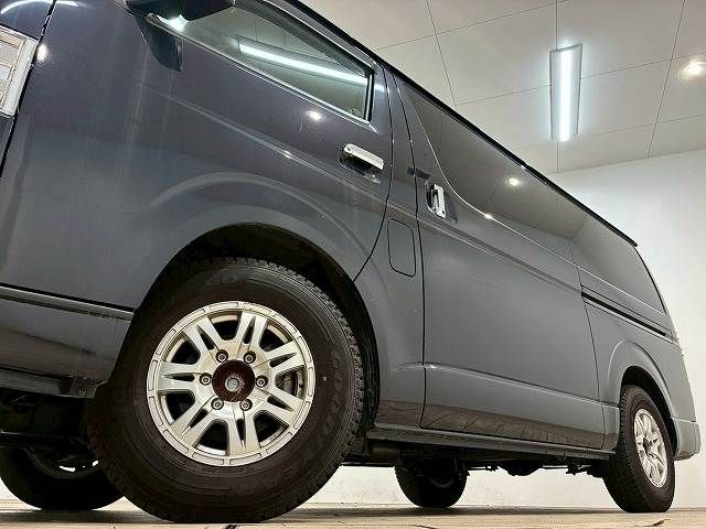 TOYOTA HIACE van 2WD 2022