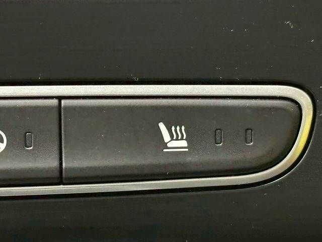 RENAULT RENAULT MEGANE hatchback 2019