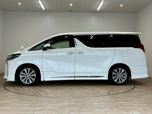 TOYOTA ALPHARD 2020