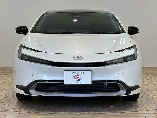 TOYOTA PRIUS 2023