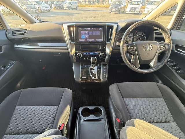 TOYOTA VELLFIRE 4WD 2015