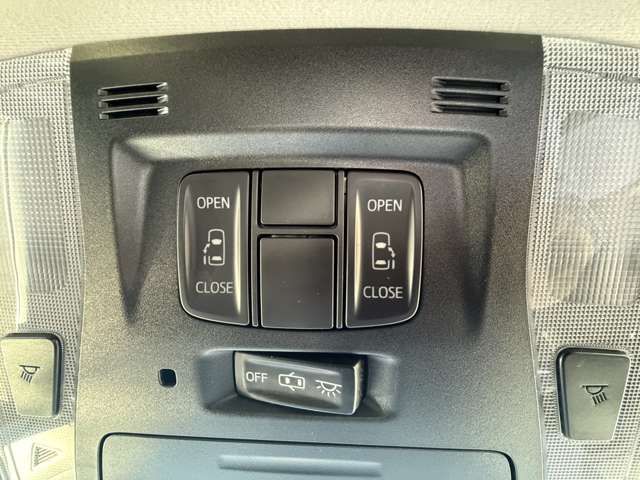 TOYOTA VELLFIRE 4WD 2015