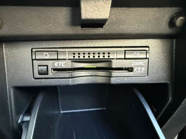 TOYOTA VELLFIRE 4WD 2015