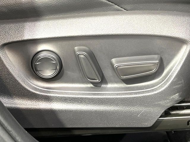 TOYOTA COROLLA CROSS HYBRID 2022