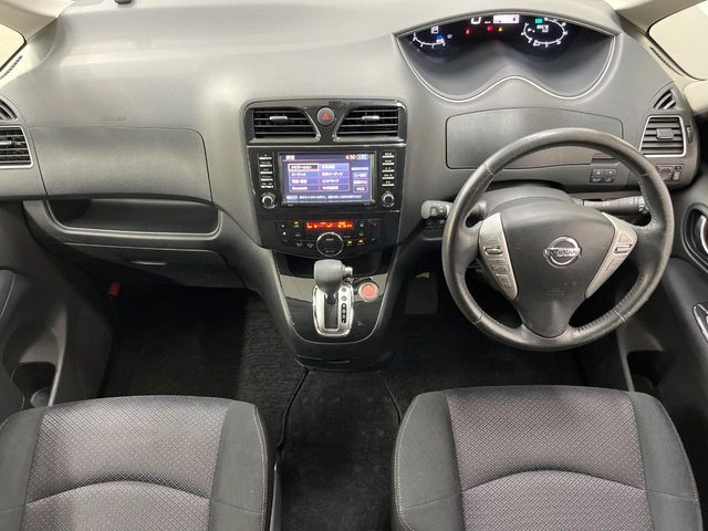 NISSAN SERENA  S-HYBRID 2013