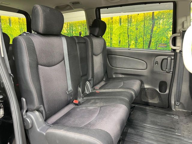 NISSAN SERENA  S-HYBRID 2013