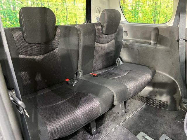 NISSAN SERENA  S-HYBRID 2013