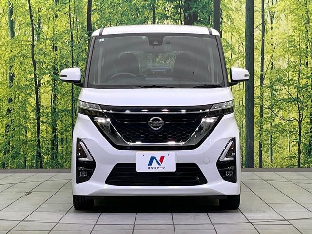 NISSAN ROOX 2021