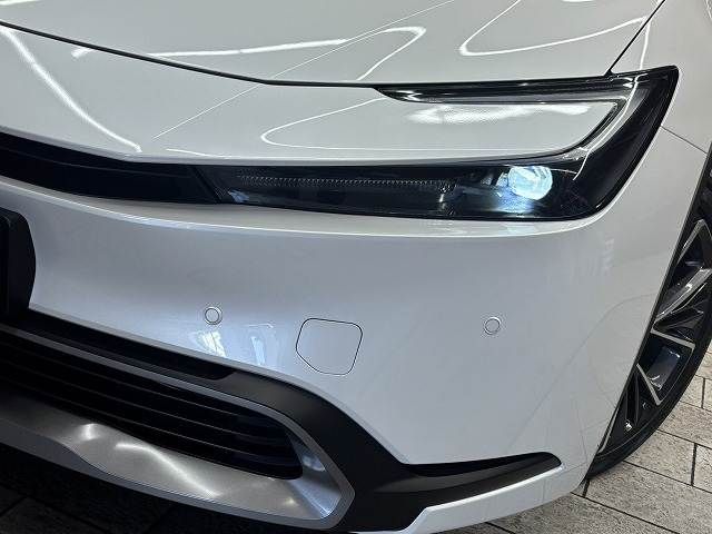 TOYOTA PRIUS 4WD 2023