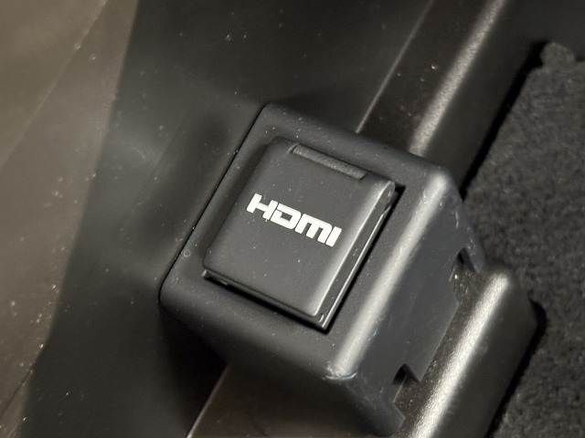 TOYOTA PRIUS 4WD 2023