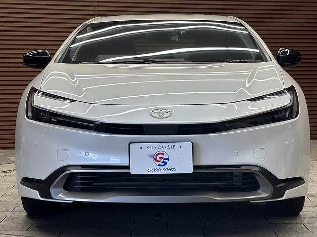 TOYOTA PRIUS 4WD 2023