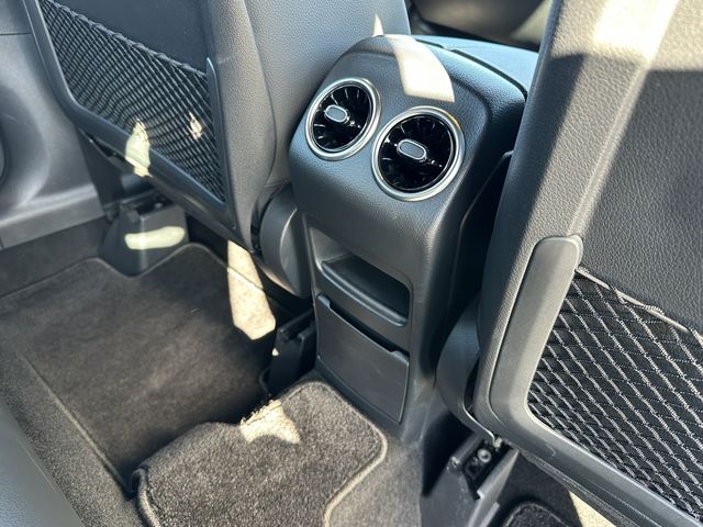 MERCEDES BENZ MERCEDES BENZ GLA class 2023