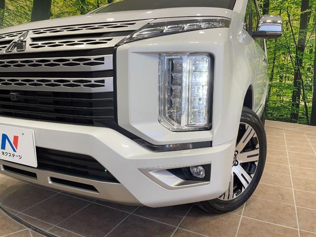 MITSUBISHI DELICA D:5 4WD 2024