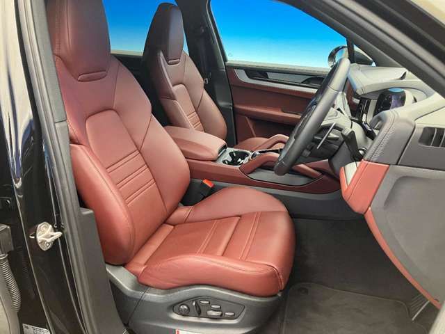 PORSCHE PORSCHE Cayenne 2023